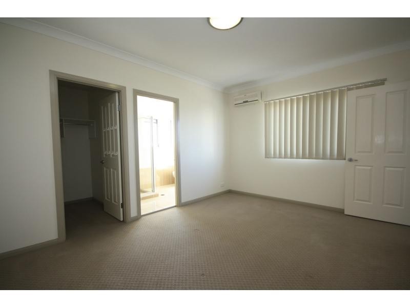 Unit 8/7 Sutton Street, Redcliffe QLD 4020