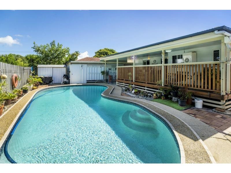 5 Fewings Street, Redcliffe QLD 4020