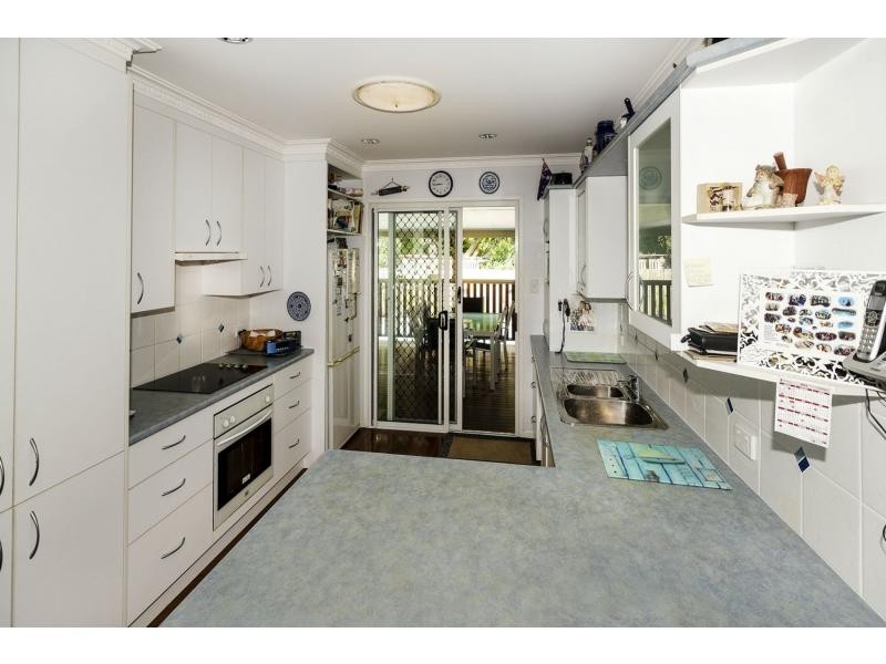 5 Fewings Street, Redcliffe QLD 4020