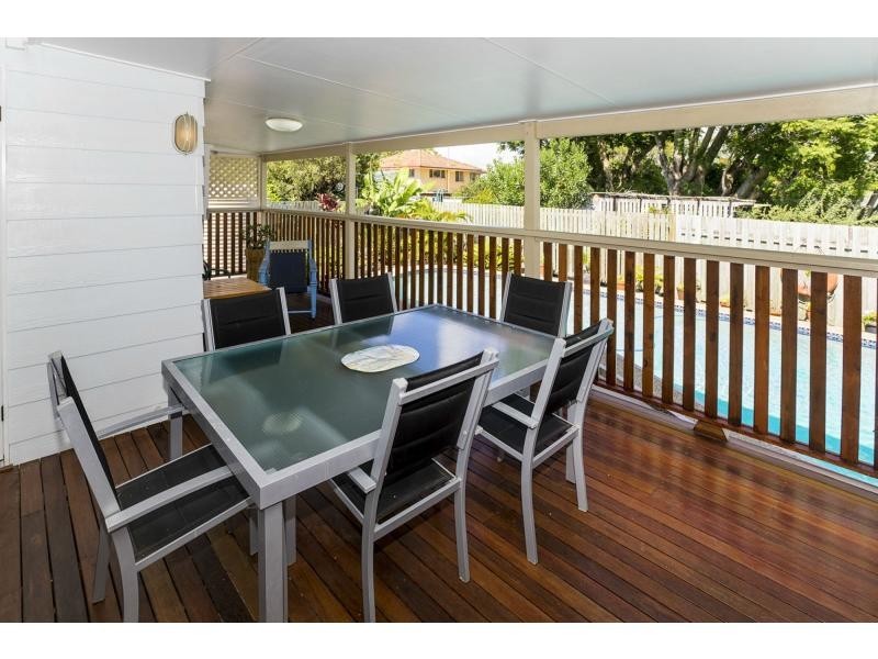 5 Fewings Street, Redcliffe QLD 4020