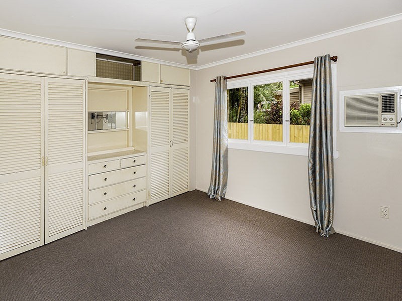 7 Highland Street, Redcliffe QLD 4020