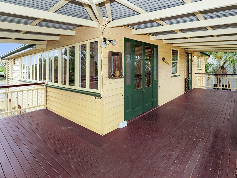 58 Eversleigh Road, Scarborough QLD 4020