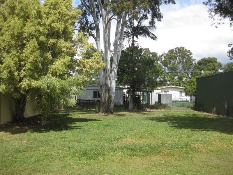 17 Brennan Road, Scarborough QLD 4020