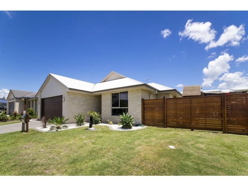 4 Caitlin Court, Rothwell QLD 4022