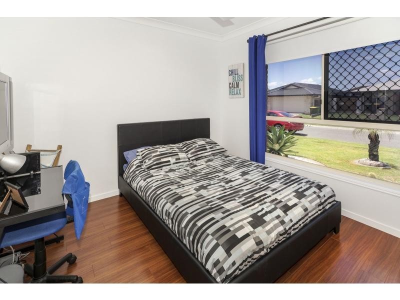 4 Caitlin Court, Rothwell QLD 4022