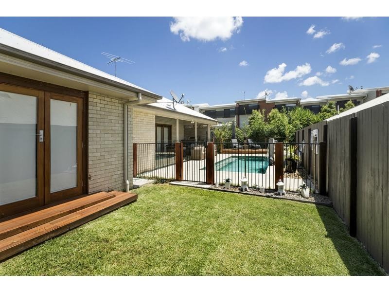 4 Caitlin Court, Rothwell QLD 4022