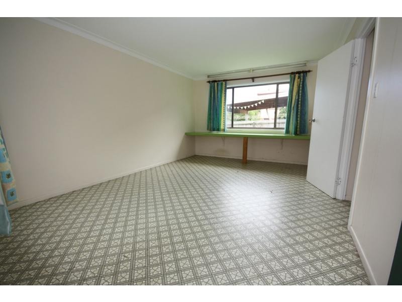 13 Central Avenue, Scarborough QLD 4020