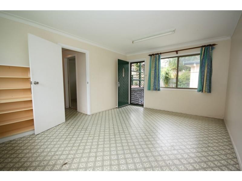 13 Central Avenue, Scarborough QLD 4020