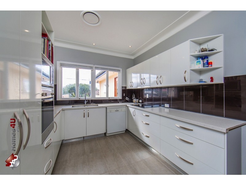 47 Keenan St, Margate QLD 4019