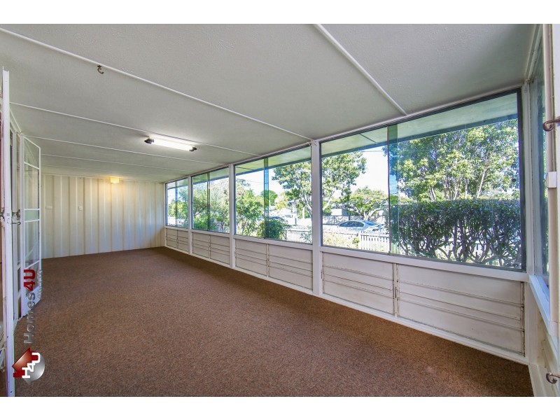 18 Rogers Rd, Clontarf QLD 4019