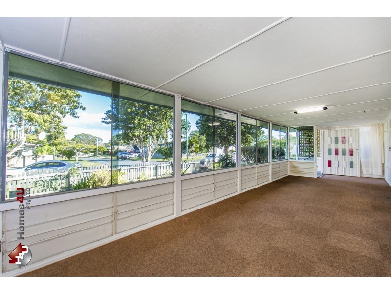 18 Rogers Rd, Clontarf QLD 4019