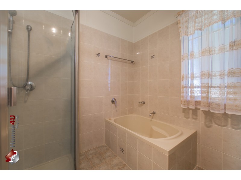 18 Rogers Rd, Clontarf QLD 4019