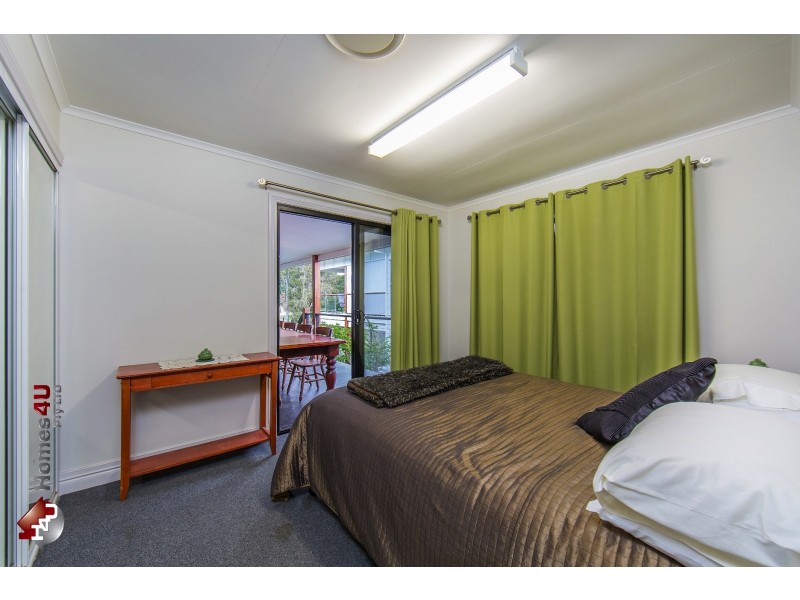 25 Bradley Rd, Clontarf QLD 4019