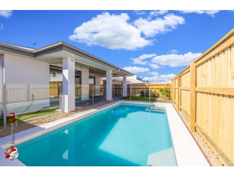 11 Comanche St, Newport QLD 4020