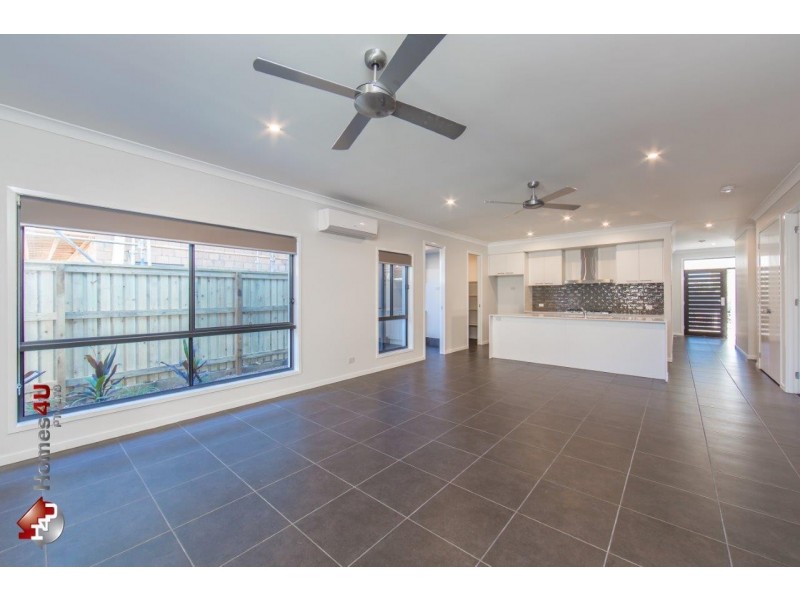 11 Comanche St, Newport QLD 4020