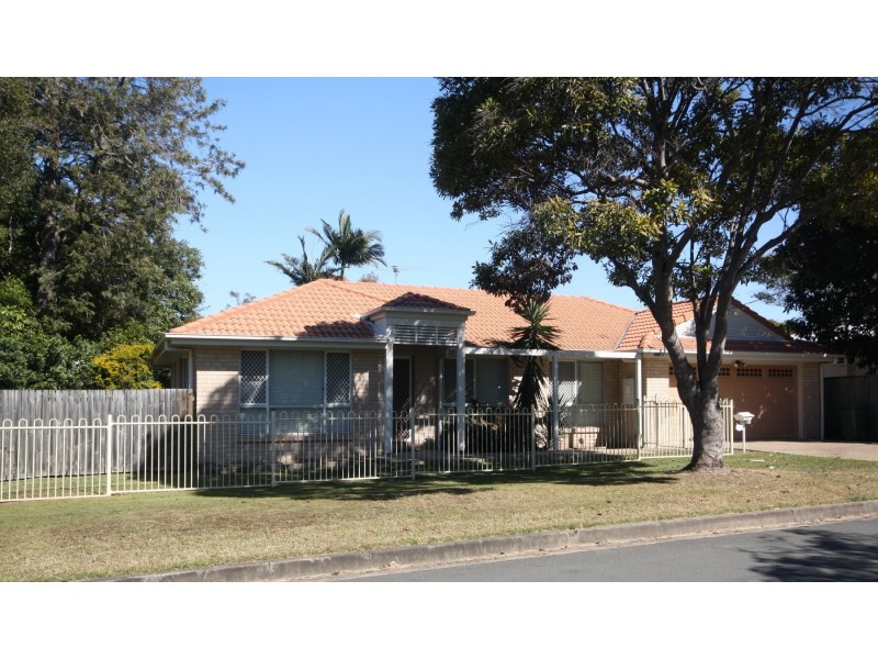 13 Isobel St, Clontarf QLD 4019