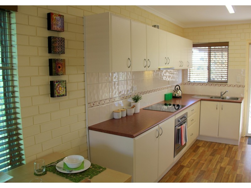 3/22 Lilla St, Woody Point QLD 4019