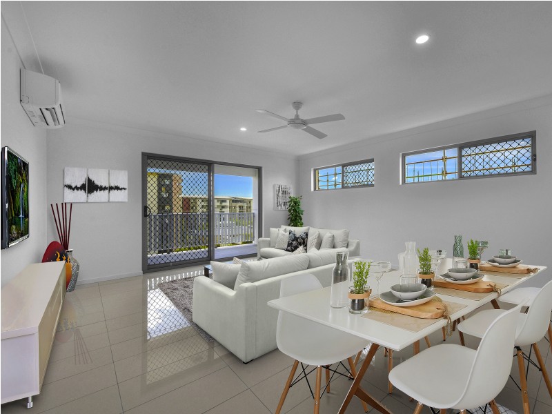 40 Curwen Tce, Chermside QLD 4032