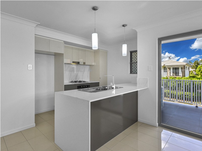 40 Curwen Tce, Chermside QLD 4032