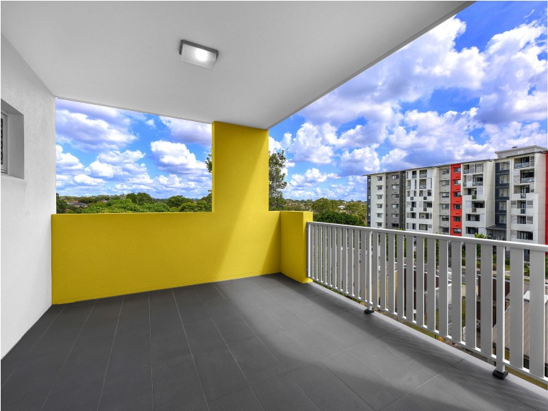 40 Curwen Tce, Chermside QLD 4032