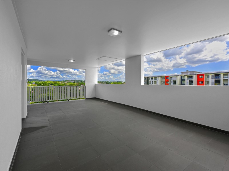 40 Curwen Tce, Chermside QLD 4032