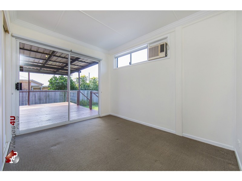 116 Dover Rd, Redcliffe QLD 4020