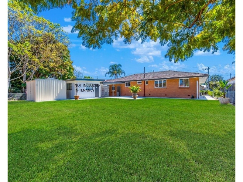 61 Georgina St, Woody Point QLD 4019