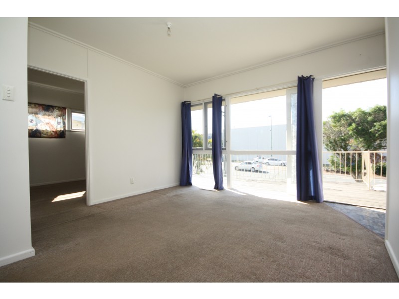 277 Anzac Ave, Kippa-ring QLD 4021