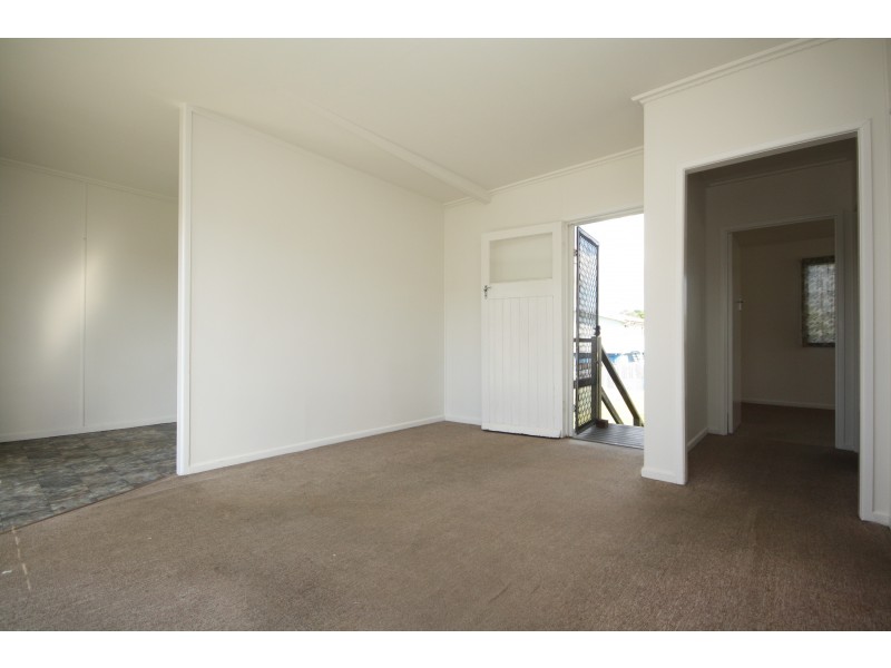 277 Anzac Ave, Kippa-ring QLD 4021