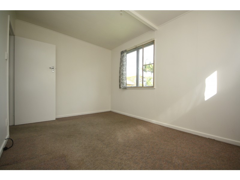 277 Anzac Ave, Kippa-ring QLD 4021