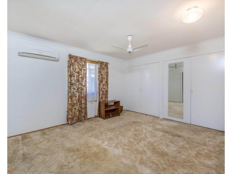 11 Willow St, Kippa-ring QLD 4021