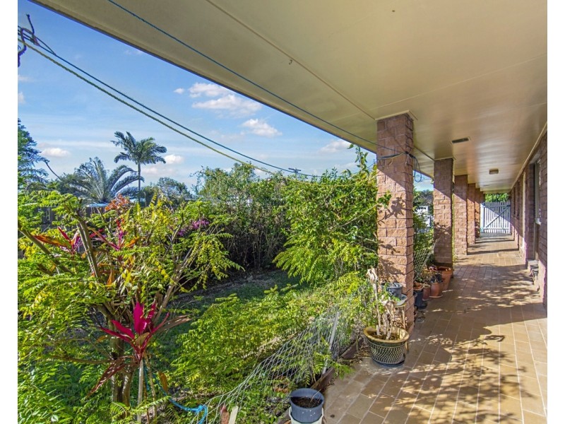 11 Willow St, Kippa-ring QLD 4021