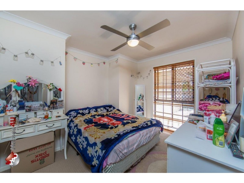 12 Zoe Pl, Deception Bay QLD 4508