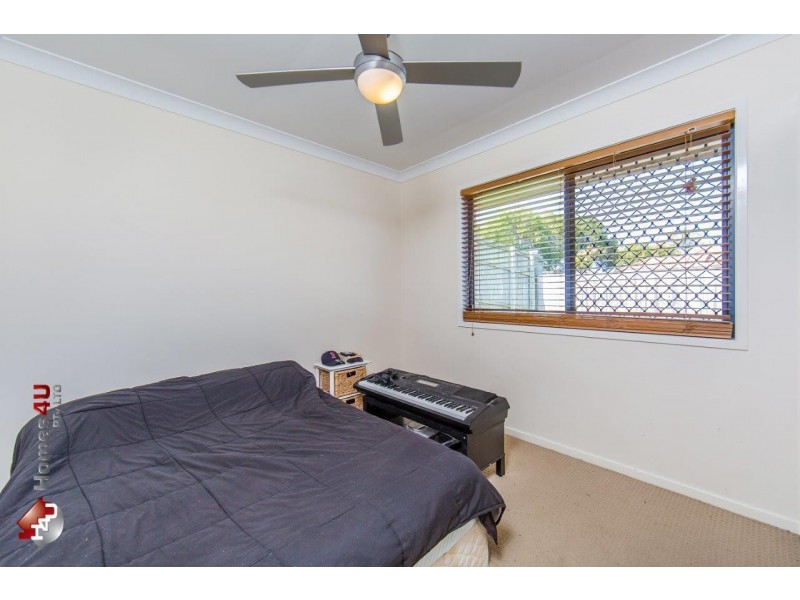 12 Zoe Pl, Deception Bay QLD 4508