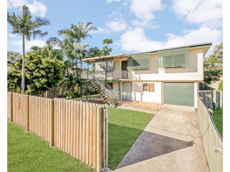 16 Roma St, Scarborough QLD 4020