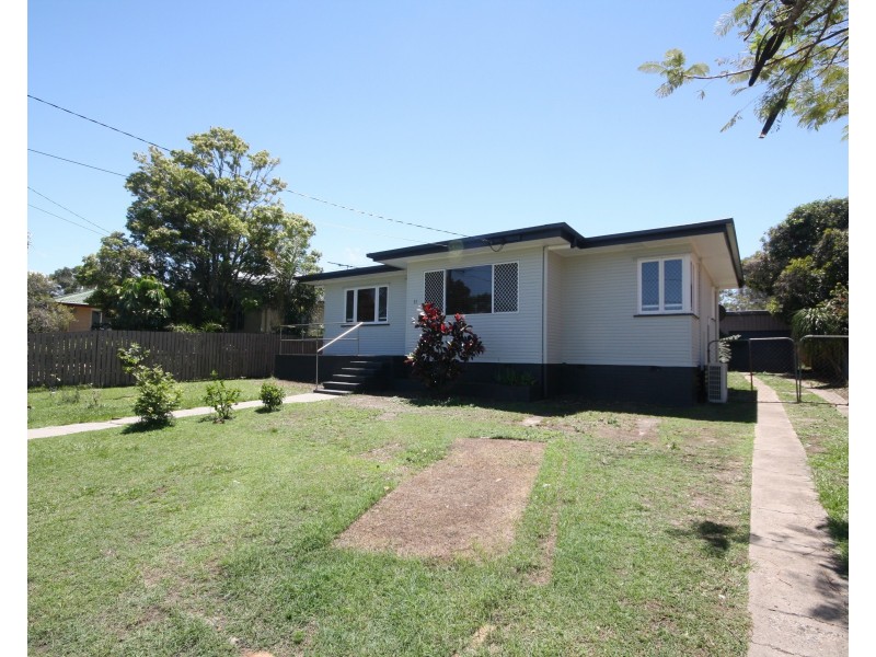 11 Nichols Rd, Kippa-ring QLD 4021