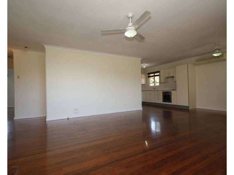 11 Nichols Rd, Kippa-ring QLD 4021