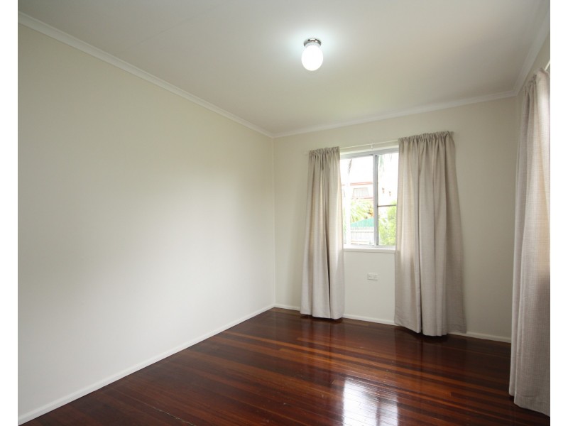 27 Kippa St, Kippa-ring QLD 4021