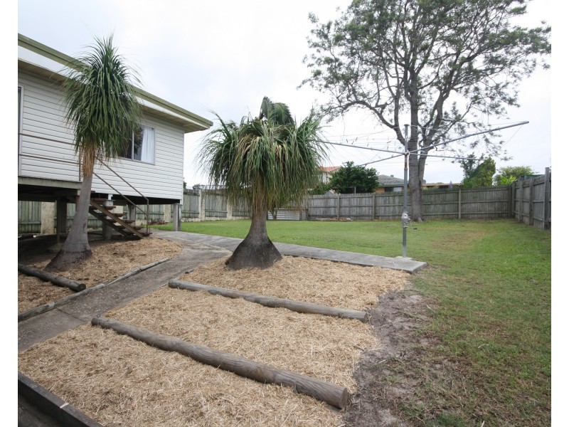 27 Kippa St, Kippa-ring QLD 4021