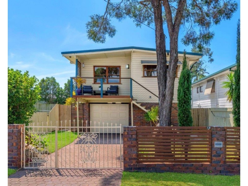 17 Meadfoot Rd, Virginia QLD 4014