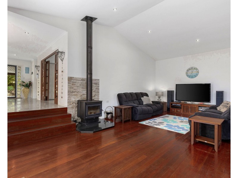 210-212 Rivergum Dr, Burpengary QLD 4505