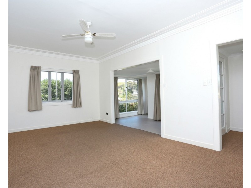 78 Plume Street, Redcliffe QLD 4020
