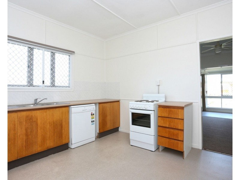 78 Plume Street, Redcliffe QLD 4020