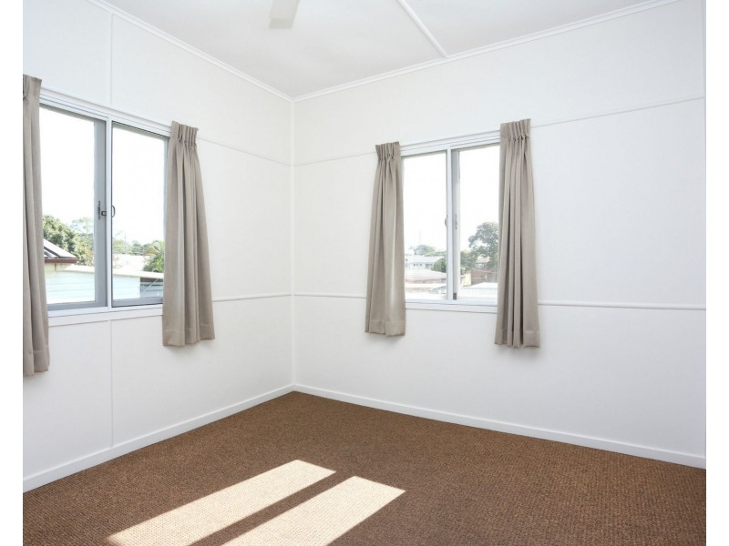 78 Plume Street, Redcliffe QLD 4020