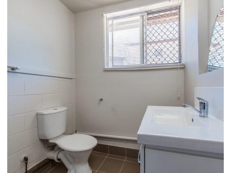 10 Wendy Cres, Clontarf QLD 4019