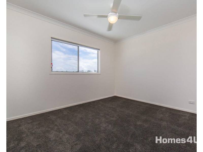 17 Crusade St, Newport QLD 4020