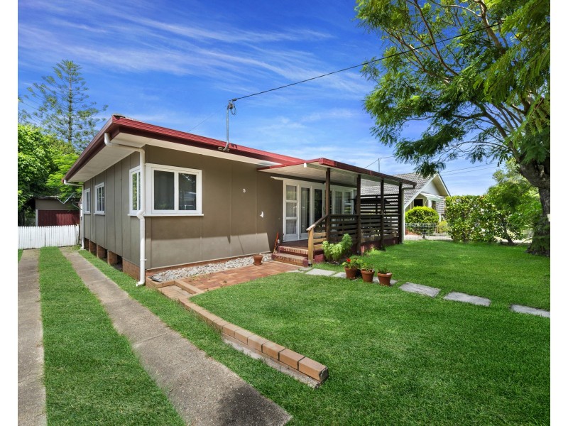 5 Reedy St, Redcliffe QLD 4020
