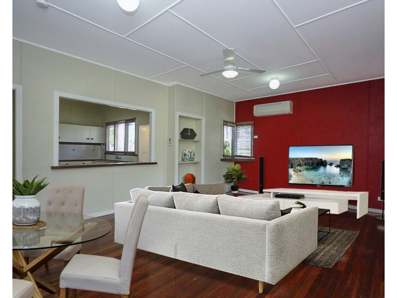 5 Reedy St, Redcliffe QLD 4020