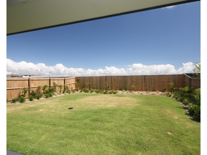 46 Spinnaker Boulevarde, Newport QLD 4020