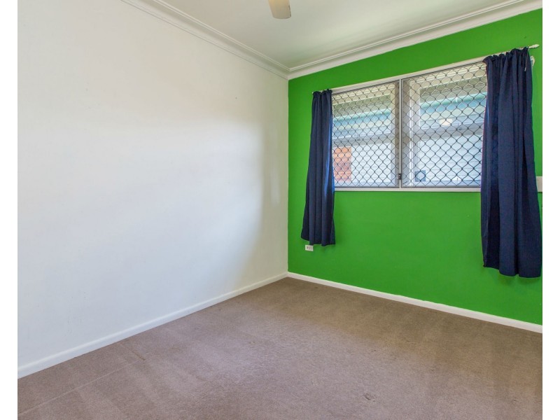 8 Croston Street, Clontarf QLD 4019